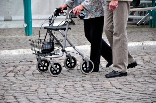 Blog 9 Choosing The Four-Wheel Walker That’s Right For You