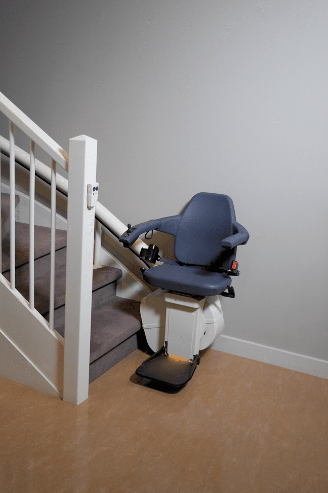 stairlift with classic seat 