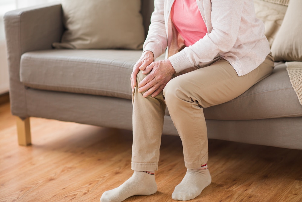 How To Assist Seniors Who Are Battling With Knee Problems