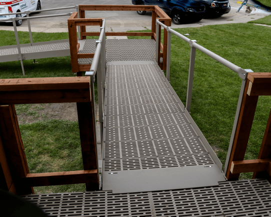 Turning Surfaces for Wheelchair Ramp